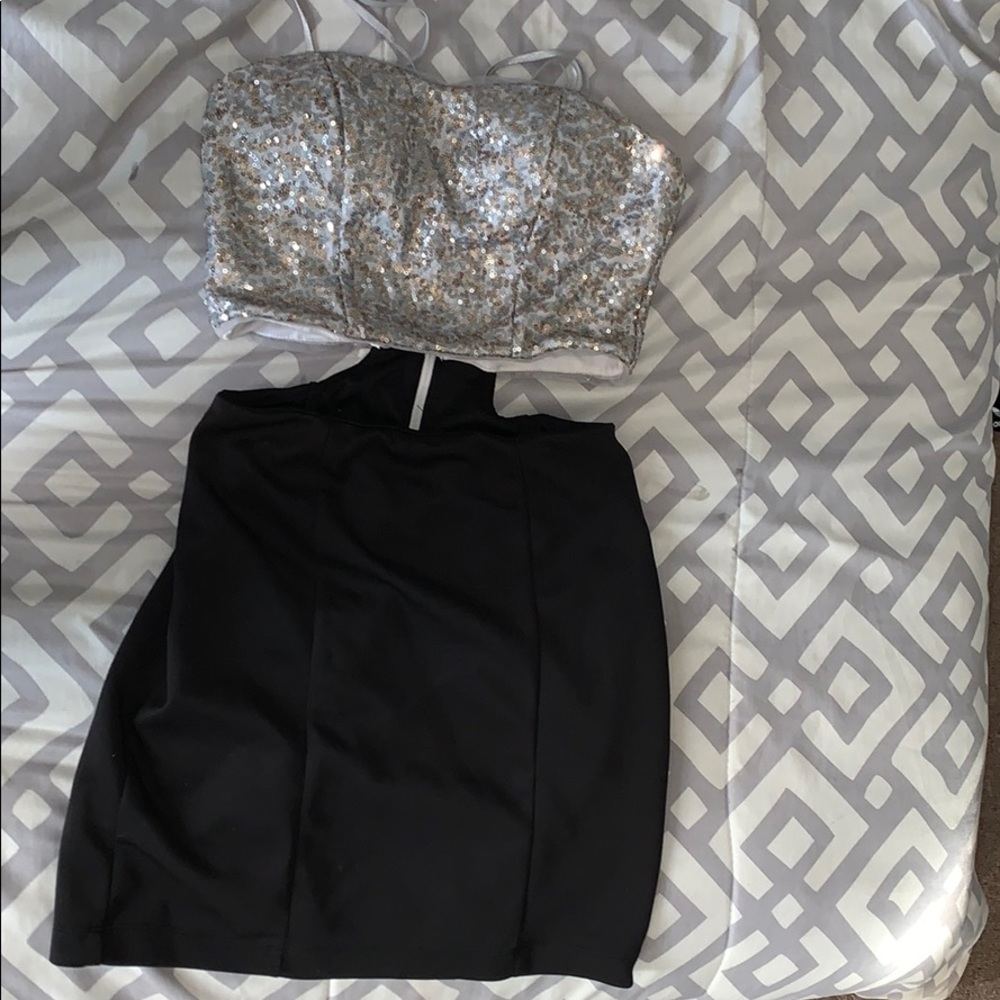 Connected two pice mini dress😍 only worn once